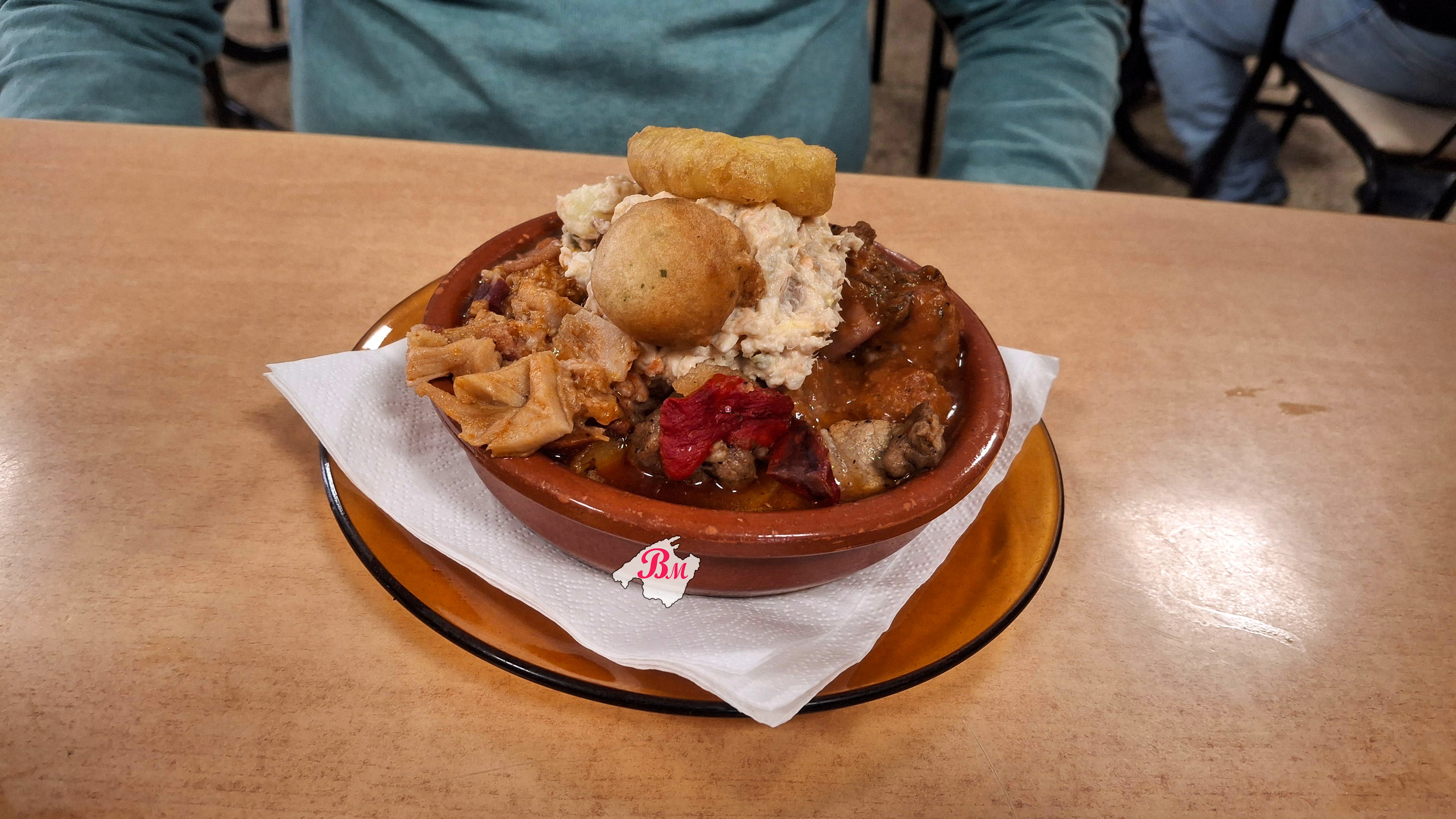 Merendamos dos variados en Lloseta